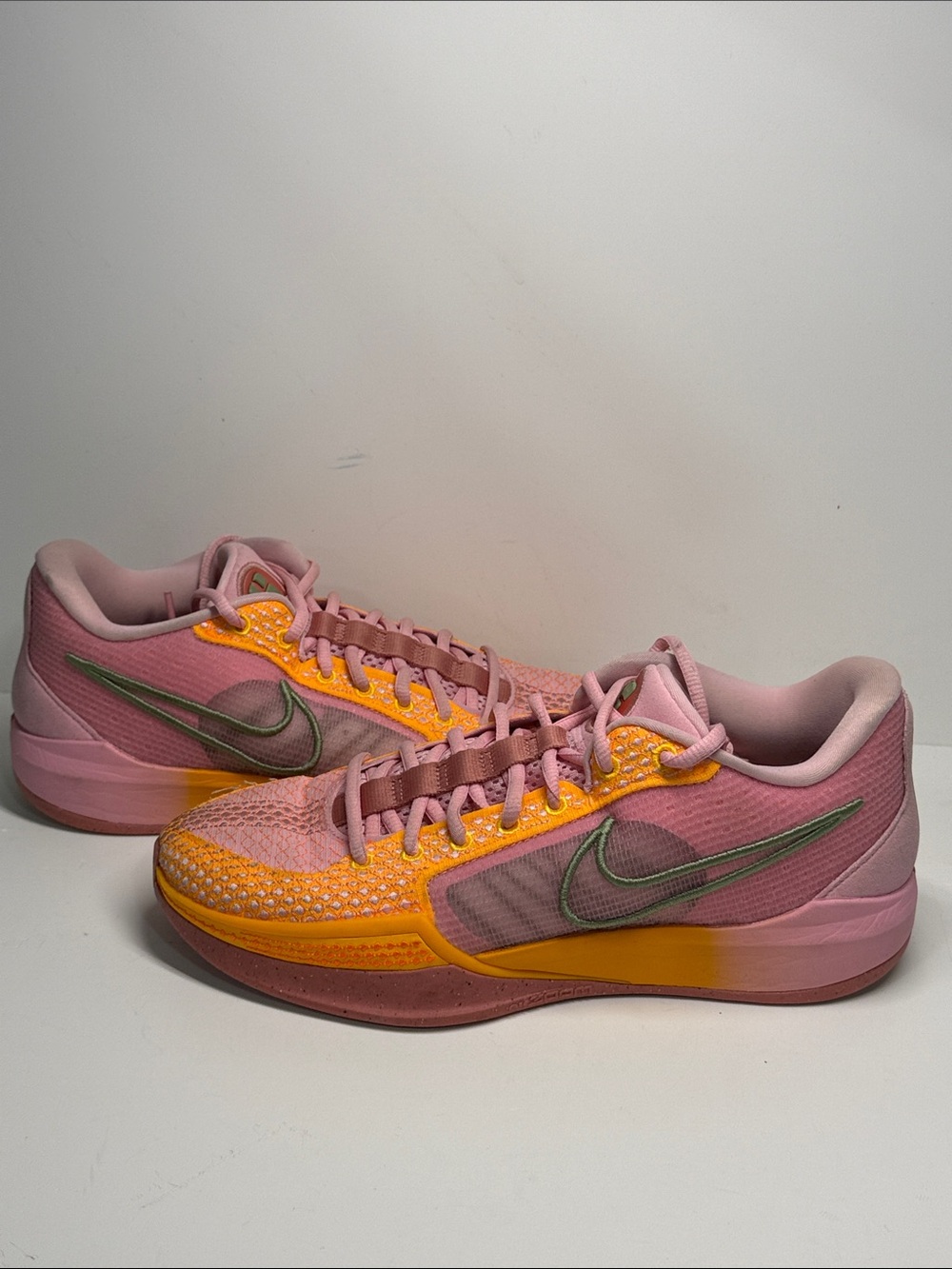 Nike Pink & Yellow Women's Low-Top Athletic Sneakers. Size 9.5